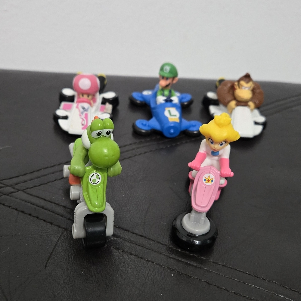 Lot Of 5 Mario Cart Figures Made For Mcdonalds Happy Meal Toys